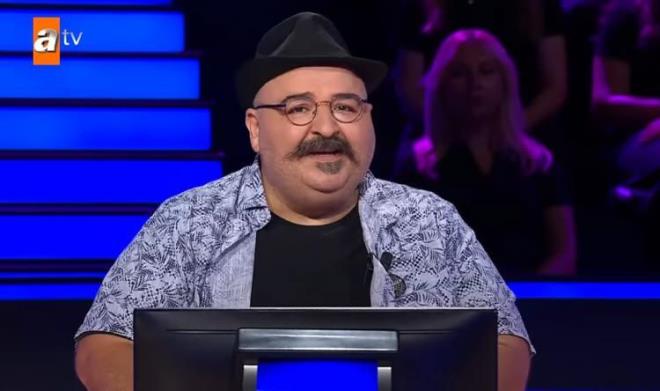 GZYALARINA HAKM OLAMADI    Performansyla dikkat eken yarmac 200 bin TL deerindeki 9. soruda ift cevap hakkn kullanarak doru cevab verdi.