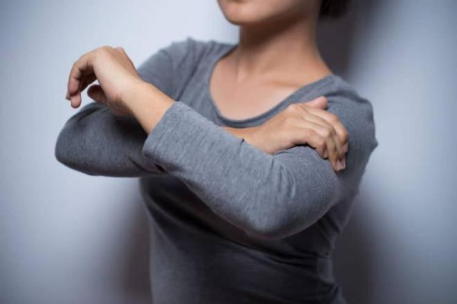 Hastaneye yatrldktan drt gn sonra taburcu edilen gen kadn, hastala olan farkndaln arttrlmas iin yaynlad videolar srasnda "ok fazla antrenman yaptm iin buradaym. O an 'tandm en formda insanlardan biriyim 'diye dndm. Kesinlikle ok oldum ve bunun olabileceini bilmiyordum. Spor yaparken mutlaka bir uzmana dann ve rahat olun. Kendinize bu kadar sert davranmanza gerek yok. yisiniz." eklinde konutu.