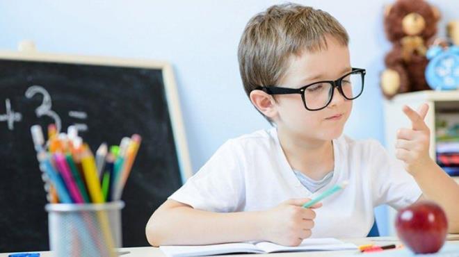 Bu aratrmalar, doum aynn sadece burlar ve doum gnlerini deil, ayn zamanda zeka ve yaam sresi gibi nemli faktrleri de etkileyebileceini gsteriyor. Sonbahar ve k aylarnda doan insanlarn, ilkbahar ve yaz aylarnda doanlara gre daha uzun yaadklar da bu almalarla destekleniyor.