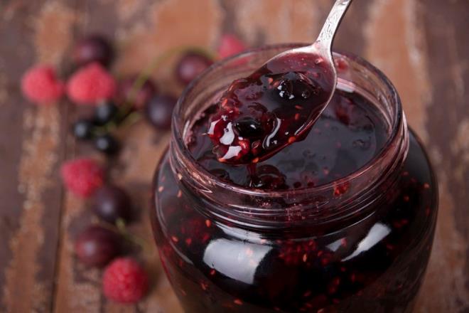 FRENK ZM YKSEK TANSYONA Y GELEBLR    Frenk zm C vitamini, K vitamini, potasyum ve antioksidanlar asndan zengin olduu iin vcuda pek ok faydas bulunur. Profesre gre, bu bileikler, yksek tansiyona katkda bulunan kardiyovaskler kusurlara kar bir tampon grevi grebilir.