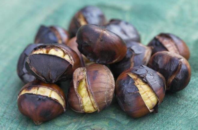 Kabuklarndan ayrlarak tketilen kestane, yksek miktarda protein ve karbonhidrat iermektedir. Ayn zamanda magnezyum, demir ve fosfor gibi mineral kaynaklar asndan da olduka zengindir.