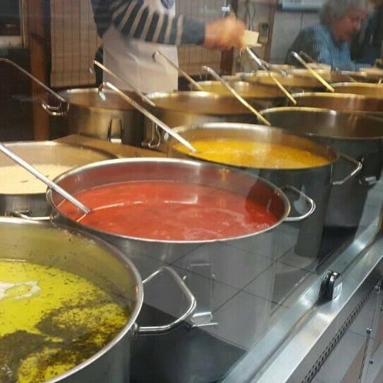 Kullanlan malzemelerin bambaka olmas nedeniyle orbalar arasnda hem lezzet hem de sala ynelik faydalar asndan byk farkllklar grlrken, beslenme uzmanlar tarafndan yaplan uyarlar orba severleri olduka artt.