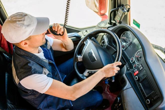 10- ENDSTRYEL KAMYON VE TRAKTR OPERATR