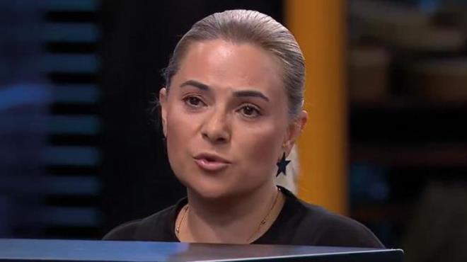 Nigar, "Baarsz bir hafta geirdik. lk bata ok hatalar yaparak oyun kaybettik. Daha sonra toparladk ama ilk bata kaybedenler biz olduumuz iin yapacak bir ey yok. Elimizden en iyisini yapp kmaya alacaz." dedi.Mehmet ef, Hakan ile yaad tartmay sordu. Nigar, "Hakan'n kiisel sylemlerinden dolay ok etkilendim. Benimle ilgili bir sorunu varsa bunu bir ekilde bana syleyip 'Nigar abla sen ok hatalsn, ben bunlar bunlar sende ho grmyorum' deseydi biz bunlar zebilirdik ama ben bundan ok etkilendim." yantn verdi.