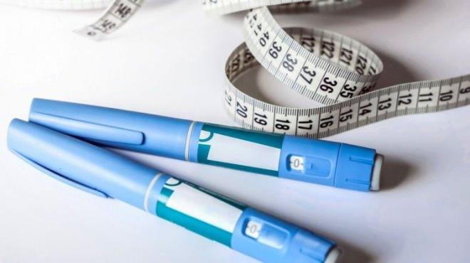 Bu i�neler kan �ekerini d���ren hormon olan ins�linin kandaki etkisinin artmas�n� sa�larken, kan �ekerini y�kselten hormon Glukagonun salg�lanmas�n� bask�lar.