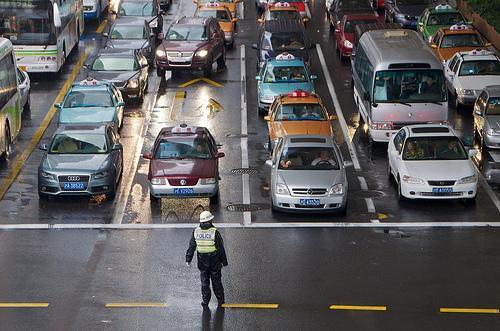 <p><b>anghay </b></p>    Durma Says (toplam): 252,607     <p>Yllk Ortalama Dur-Kalk Says 24,960</p>