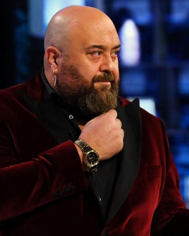 Sivriolu, szlerini "Benim eitimimim turizm otel iletmecilii stne. Benim eflik eitimim yok. Daha sonra kendi restoranm atktan sonra aslnda restoran iletmecisi olarak kalma planm vard fakat eflere hayalimdeki Trk restorann anlatamadm. Hele ki Avustralya ok kstl kapasite olan bir yer, ok fazla Trk ef yok. Onlar yapamad iin kendim getim mutfaa, ondan sonra da ok baarl oldum" diye noktalad.