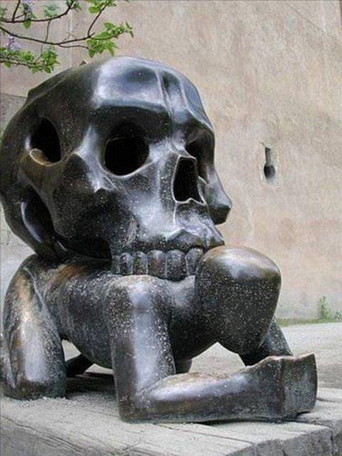 te dnyann eitli yerlerinden akl almaz heykeller. Bazlar gerekten akln snrlarn am. Aralarnda yleleri var ki, zmeniz uzun zamannz alabilir...