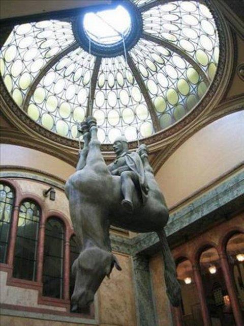 te dnyann eitli yerlerinden akl almaz heykeller. Bazlar gerekten akln snrlarn am. Aralarnda yleleri var ki, zmeniz uzun zamannz alabilir...