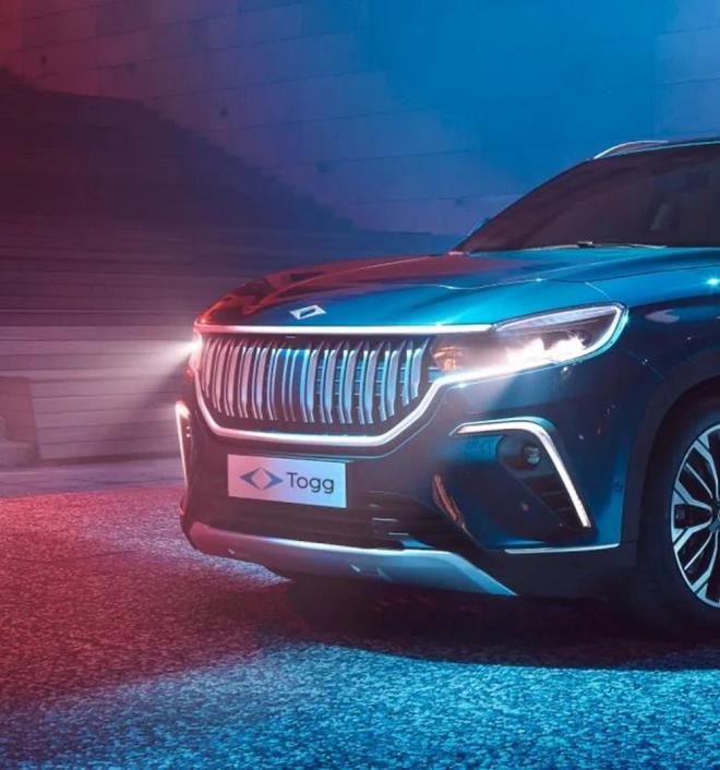 Kullanclarn 2 Aralk'ta balayacak ekilde randevular oluturulacak ve temas noktalarna ynlendirmeleri yaplacak. ADAS fonksiyonlarnn yklemesi ve kalibrasyonu ayn gn ierisinde gerekleecek. Uygulamann 1 Eyll'den nce teslimat yaplan tm T10X'lere yklenmesi 7-10 ay gibi srede tamamlanacak.