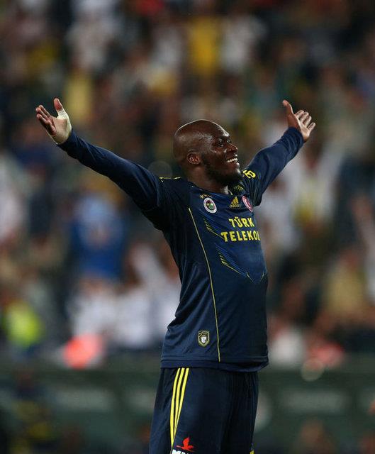 <p><b>Moussa Sow - Fenerbahe </b></p>  12'den 14 milyon Euro'ya