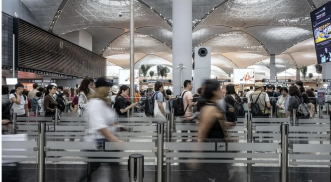 Pegasus yurt d��� destinasyonlara y�nelik kampanya d�zenledi. 13-14 Kas�m 2024 tarihinde al�nacak biletlerle 25 Kas�m 2024 - 30 Mart 2025 tarihleri aras�nda yurt d��� biletleri 9 Euro + vergilerden ba�layan fiyattan sat��a sundu.