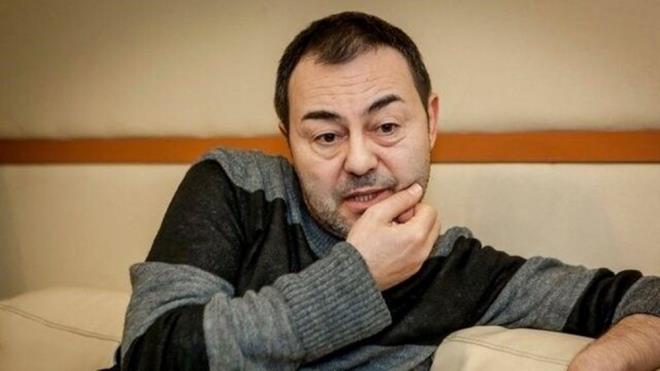 Dastanl, "Serdar Orta'n Aralk sonuna kadar stanbul ve stanbul dnda yapaca 18 konseri ev hapsi nedeniyle iptal oldu.1,5 aylk zarar 25 milyon TL. Aslnda dahas da var" dedi.