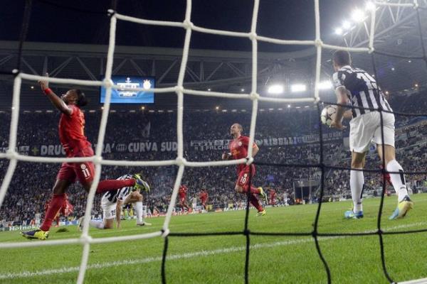 2-2 berabere sonra biten Juventus-Galatasaray man talya basnnda geni yer buldu.