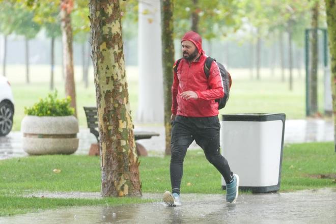 MEGAKENT N YAI UYARISI    NTV Meteoroloji Editr Dilek alkan, perembe ve cumartesi gn stanbul'da kuvvetli ya beklendiini belirtti.