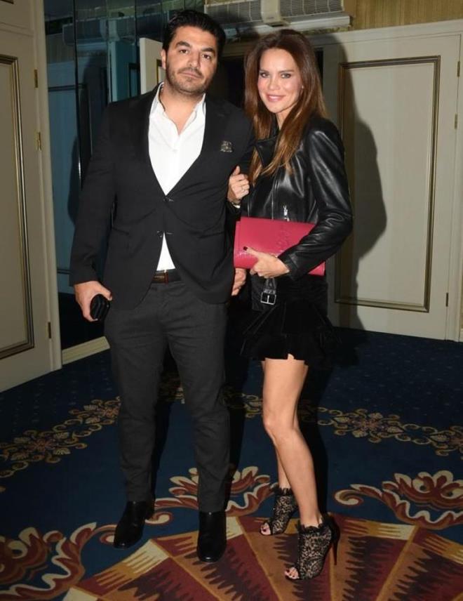 "KT HBR EY SYLEMEM"  <p>  Ebru all katld bir etkinlikte boanma kararyla ilgili sorulan sorular cevaplad.  <p>  all yapt aklamada; "Herkes evlenebilir, boanabilir. Her ey insanlar iin. Uur bey de, ben de yle bir sreteyim. O yzden ben gzel eyler sylerim. Kt hibir ey sylemem" ifadelerini kulland.