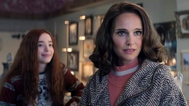 11. Lady in the Lake    Oscar dl oyuncu Natalie Portman'n baroln stlendii yapmda 60'l yllarda bir muhabir unutulmu gen bir kadnn cinayetini aratrr.