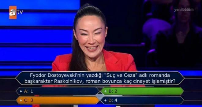 Eer yant verseydi "C kk 3" diyeceini syleyen yarmac doru yantn "B kk 2" olduunu grnce derin bir nefes ald.