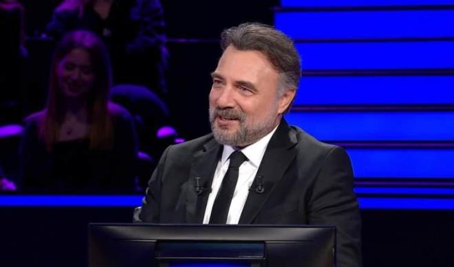 Byk dle ulamak iin kyasya bir mcadele veren yarmaclar sanattan spora, matematikten edebiyata kadar birok alanda sorular yantlyor.