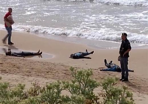 Teknen, Lampedusa Adas yaknndaki Conigli Adas'na yarm deniz mili (yaklak 926 metre) mesafede alev alarak batt.