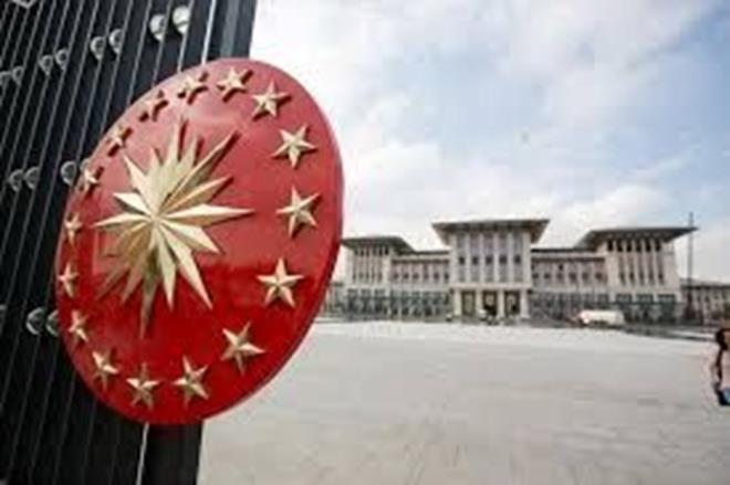 <h2>CUMHURBAKANI'NIN DRME YA DA ARTIRMA YETKS VAR</h2>                                            <p></p><p>Cumhurbakan, vergi ve harlar yzde 50 drme ya da artrma yetkisine sahip.&nbsp; Motorlu tatlar vergisinde yetki oran indirim iin yzde 80, artrm iin yzde 50. Ancak ceza art oranlarnda bir deiiklie gidilemiyor.</p>  <p>Cumhurbakan Recep Tayyip Erdoan, yetkisini kullanmazsa&nbsp;&nbsp;vergi ve harlar iin yzde 43,93'lk oran uygulanacak.</p>