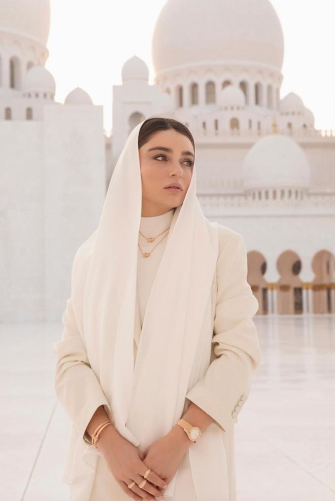 Turan, kariyerine popler Trk dizileriyle balad. 2011-2012 yllar arasnda FOX'ta yaymlanan Trk yapm Dinle Sevgili adl gnlk dizide Glfem rolyle tannd. 2014 ylnda Karagl adl dizide Ada karakterini canlandrd. 2015 ylnda vizyona giren Sevimli Tehlikeli filminde Zeli karakterini canlandrd.