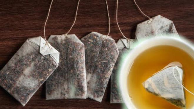 ster biraz ay yapra satn alm olun, ister kendi ay karmlarnz oluturmay denemek isteyin, ay poeti olmadan gevek ayn tadn karmak zor olabilir. Neyse ki kendi ay poetlerinizi hzl bir ekilde hazrlamann birka yolu var. Kahve filtresinden veya kumatan bir ay poetini katlamak veya kendi yeniden kullanlabilir kuma ay poetinizi dikmek, sadece birka dakika iinde scak bir fincan ayn tadn karmann kolay yoludur.