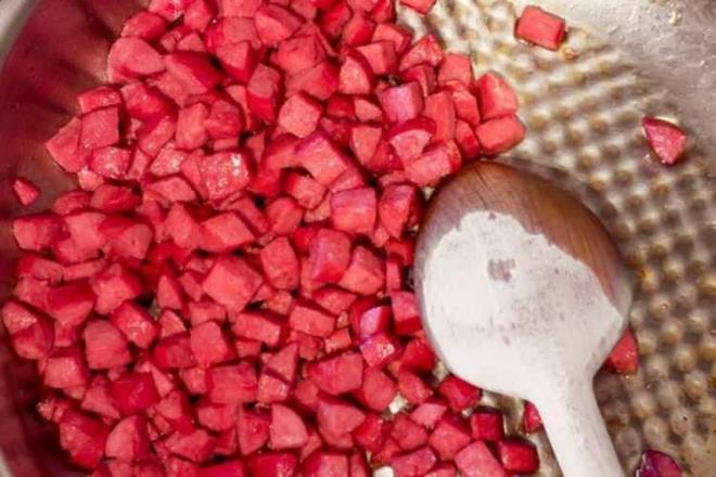 lenmi Gdalar:  <br>    lenmi gdalar, genellikle dk besin deeri ve yksek kalorili olurlar. Bu, ar kalori almna yol aabilir ve zamanla obeziteye neden olabilir.