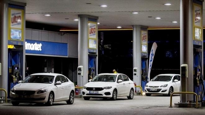 UTTS?ye kaytl istasyon says getiimiz haftalarda drt bini, TTB siparileri ise 1,1 milyonu geti. Yeni dzenleme ile yl sonuna kadar TTB siparilerinin iki milyonu, kaytl istasyon saysnn ise sekiz bini gemesi bekleniyor.