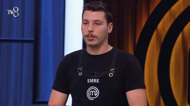 Emre, "Kaynvalidem ve kaynpederimi burada grrsem hayatmda en mutlu olduum zamanlar olabilir benim iin, umarm onu salarm. Her eyden nce kendim iin yapmam gerektiini biliyorum. Hepimizin meslee verdii bir zaman var, burada olmak isteyen ok insan var. Onun iin burann hakkn vermem gerektiini dnyorum. Bundan sonra elimden gelen mcadeleyi de vereceim, szlerimle de bunu destekleyeceim." dedi.