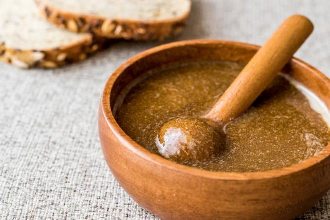 Antioksidan zellikleriyle ne kan tahin, hcre yenilenmesine katk salyor ve vcudu zararl serbest radikallere kar koruyor.