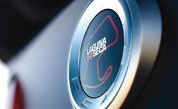 <p><b>2. FORD MUSTANG BOSS 302 </b></p>  Laguna Seca Rozeti