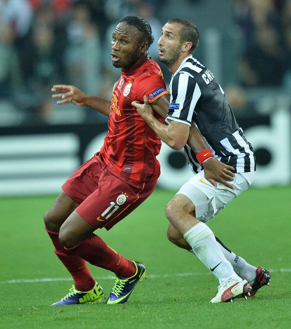 Fildii Sahilli futbolcu, Spor Toto Sper Lig'in 4. haftasnda 1-1 biten Medical Park Antalyaspor karlamasnda da takmnn bereberlik goln kaydetmiti.