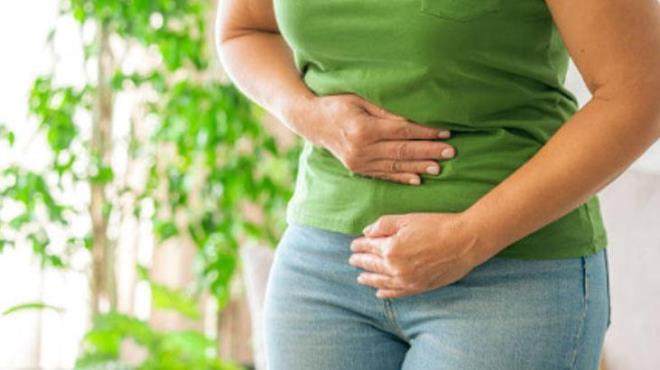 2 kak ekleyince mshile dnyor Barsaklara i-d temizlik yapan karm    Elma sirkesi ve doal bal, sindirim sistemi zerinde mucizevi etkiler yaratr. Bir araya geldiklerinde ise barsaklar harekete geiren doal bir karm olutururlar. Elma sirkesi, ierdii asetik asit sayesinde mide asidini dengeler ve sindirimi kolaylatrr. Bal ise doal bir prebiyotiktir. Yani barsaklardaki faydal bakterilerin beslenmesini salar ve sindirim sistemini glendirir.