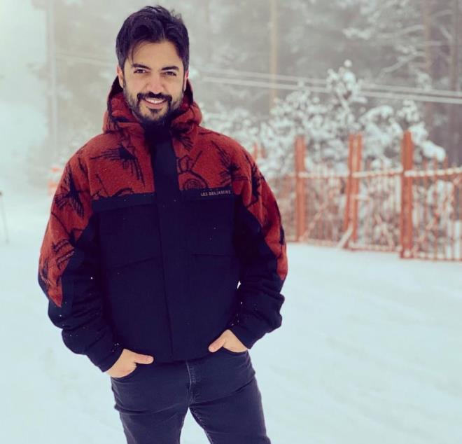 "Eskiden ok zekiydim, imdi ok akllym"<p>  Daha nce farkl evrenlerde yolculuk yaptn ve uzayllarla tantn ifade eden Gney, "Baz eyleri anlatamyorum ok isterdim ak ak btn deneyimlerimi anlatmay ama insanlk kaldramaz.