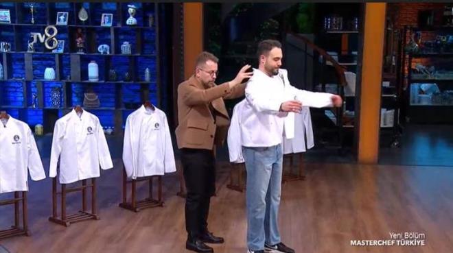 LK CEKETN SAHB KEREM OLDU<p>    eflerden toplam 51 puan alan Kerem Masterchef'te ilk ceketin sahibi oldu.