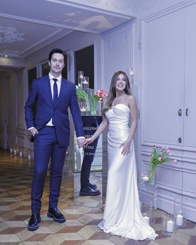 likilerini gzlerden uzak yaamay tercih eden nl ift, birka gn nce evlilik yolunda ilk adm att.