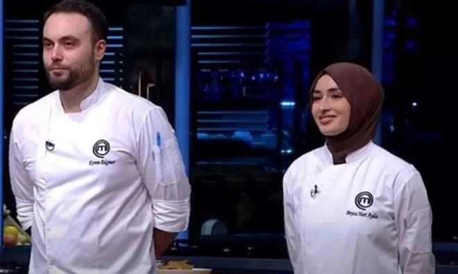 Survivor 2025 sezonu nedeniyle yeni blmleri ertelenen MasterChef, bir sre daha ekranlarda olmayacak.