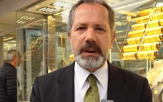 Altn ve para piyasalar uzman slam Memi, gram altn ve gm yatrmyla ilgili 2025 yl ngrlerini aklad. Memi, 'Altn tarihi aklyorum! Altn ve gm yatrmclar bu tarihe dikkat' diyerek uyard.