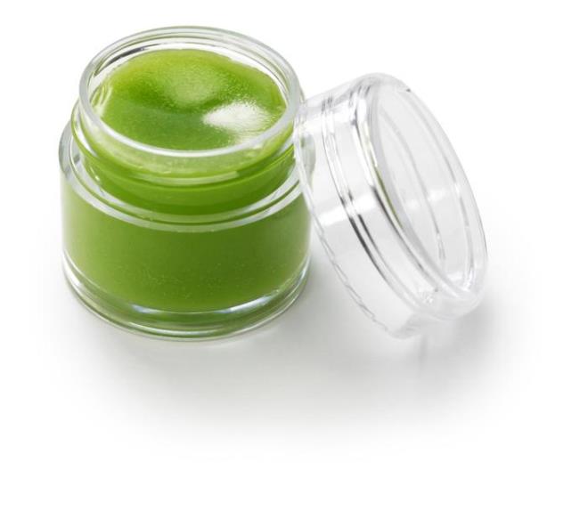 YARALARA FAYDA SALAR  <p>  Kesik veya ufak yaralarn zerine vazelin srmek iyileme srecini hzlandrabilir. Bylece yaralar vazelin sayesinde mikrop kapmadan kolay ve hzl bir ekilde kapanabilir.