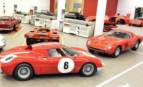 Rekor fiyatlara satlan Ferrari'ler