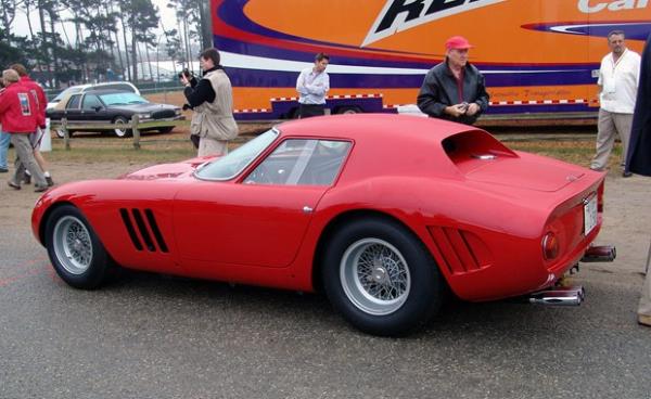 Rekor fiyatlara satlan Ferrari'ler