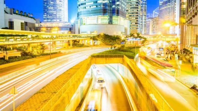 In yansd her nesneyi sar gstermek gibi bir dezavantaj olsa da, genellikle d mekanlrda tercih edilen sodyum buharl lambalar birok alanda tasarruf ve gvenlik salyor.