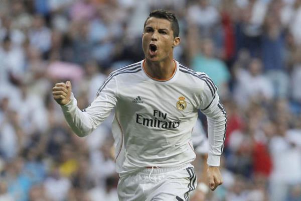 <p><b>C.Ronaldo </b></p>  nceki Transfer Bedeli: 17,5 milyon Euro   <p>Son transfer bedeli: 94 milyon Euro </p>