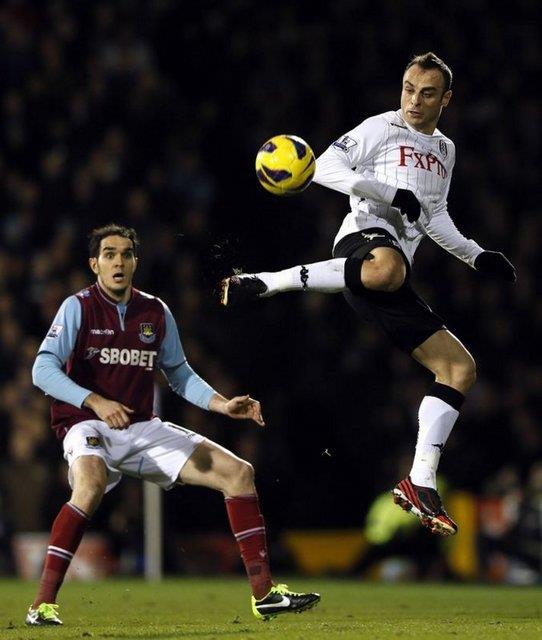 <p><b>D.Berbatov </b></p>  Zarar eden kulp: Manchester United   <p>Gittii kulp: Fulham </p>  Zarar: 33 milyon Euro