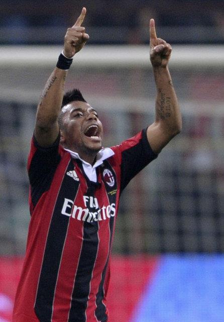 <p><b>Robinho </b></p>  Zarar eden kulp: Manchester City   <p>Gittii kulp: Milan </p>  Zarar: 25 milyon Euro