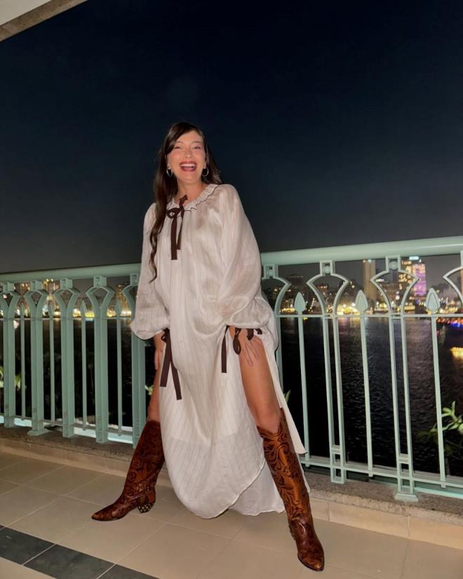 Kara Sevda, Fatih Harbiye, Serfirin Krz, Senden Bana Kalan ve Gecenin Ucunda gibi yapmlarla tannan Neslihan Atagl anne olmak iin gn sayyor.