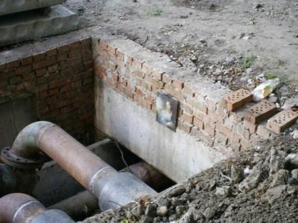 Mhendis ve mimarlarn tasarladklar 'ilgin' ev, i yerleri gibi yaptlar, normalin dnda olunca insanlar etkileyebiliyor.