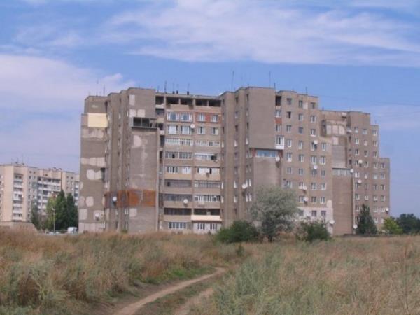 Mhendis ve mimarlarn tasarladklar 'ilgin' ev, i yerleri gibi yaptlar, normalin dnda olunca insanlar etkileyebiliyor.