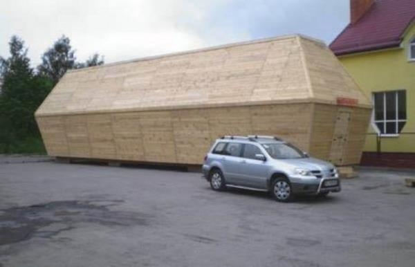 Mhendis ve mimarlarn tasarladklar 'ilgin' ev, i yerleri gibi yaptlar, normalin dnda olunca insanlar etkileyebiliyor.